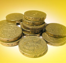 how much does the european union cost britain 2006 coins